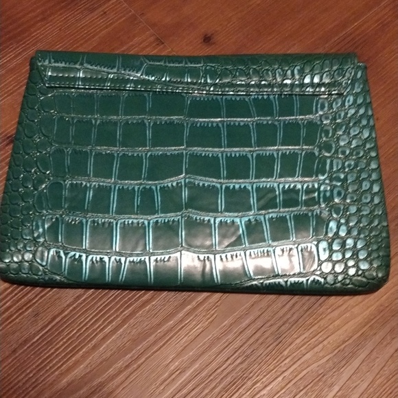 Cabrelli and Company Clutch - Picture 2 of 4